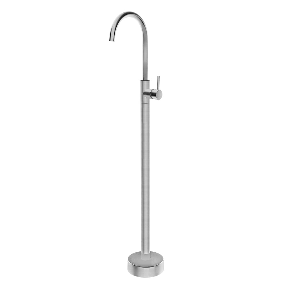 Pentro Free Standing Spout & Mixer