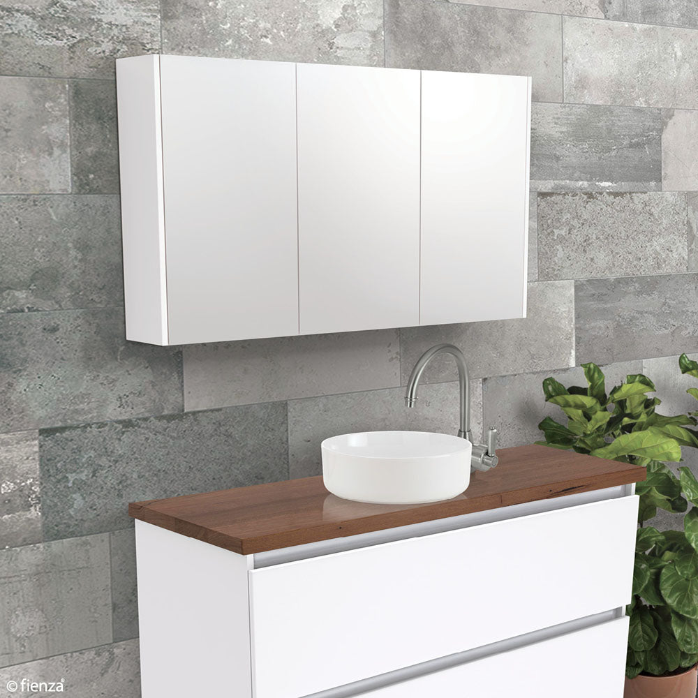 UNIVERSAL Mirror Cabinet 600 with SCANDI OAK Side Panels