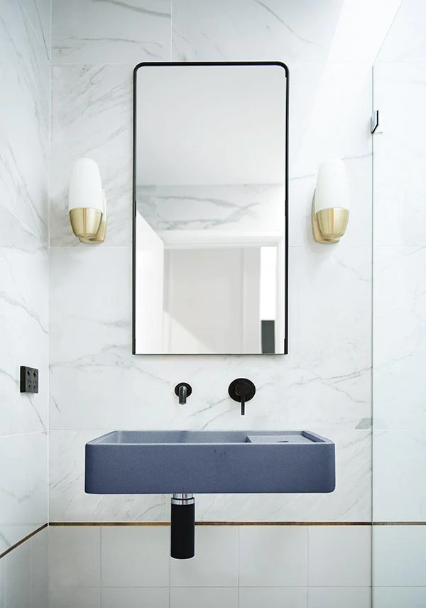 Shelf 03 Basin - Overflow - Wall Hung (Copan Blue,No Tap Hole,Black)