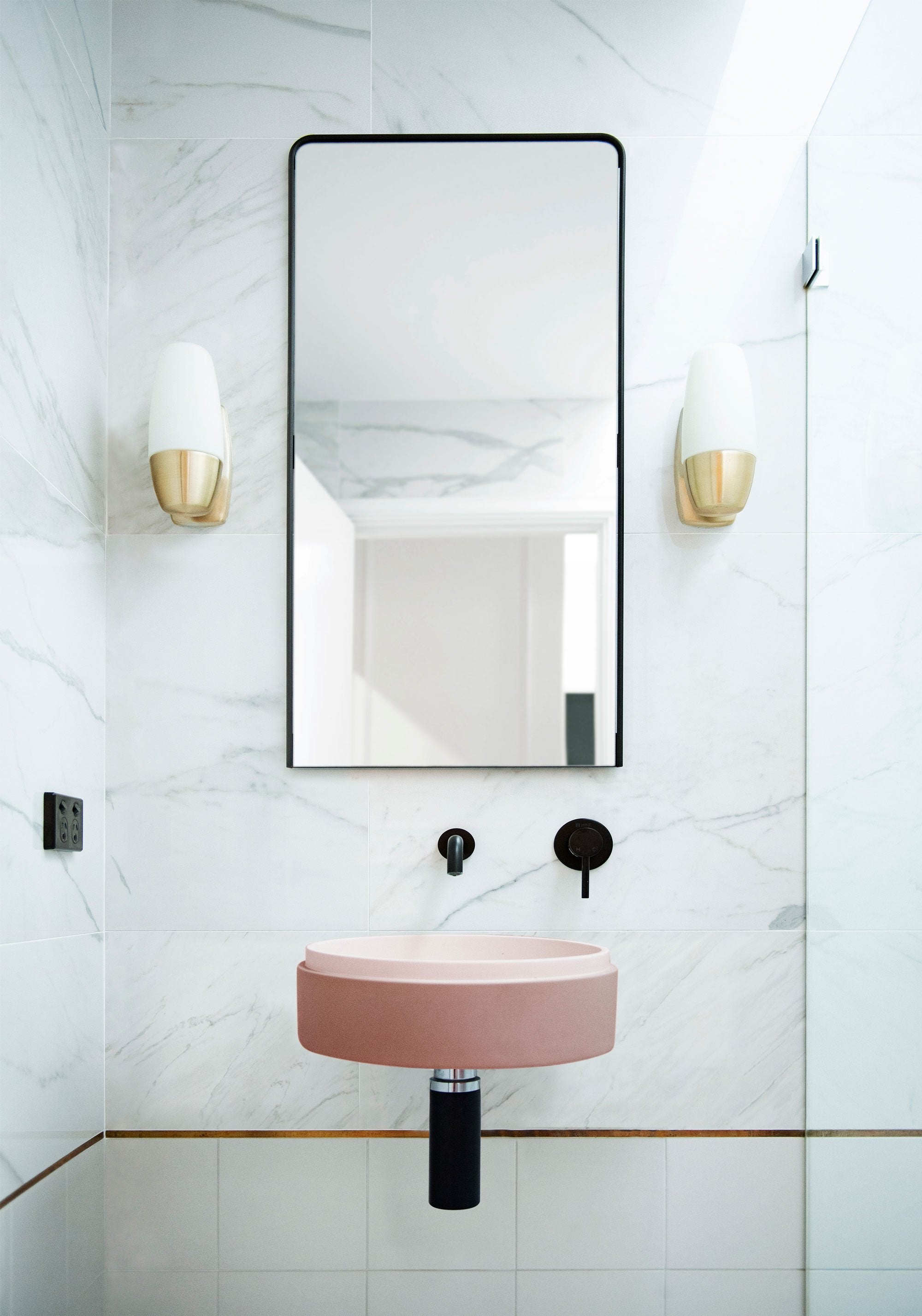 Stepp Circle Basin - Wall Hung (Blush Pink)